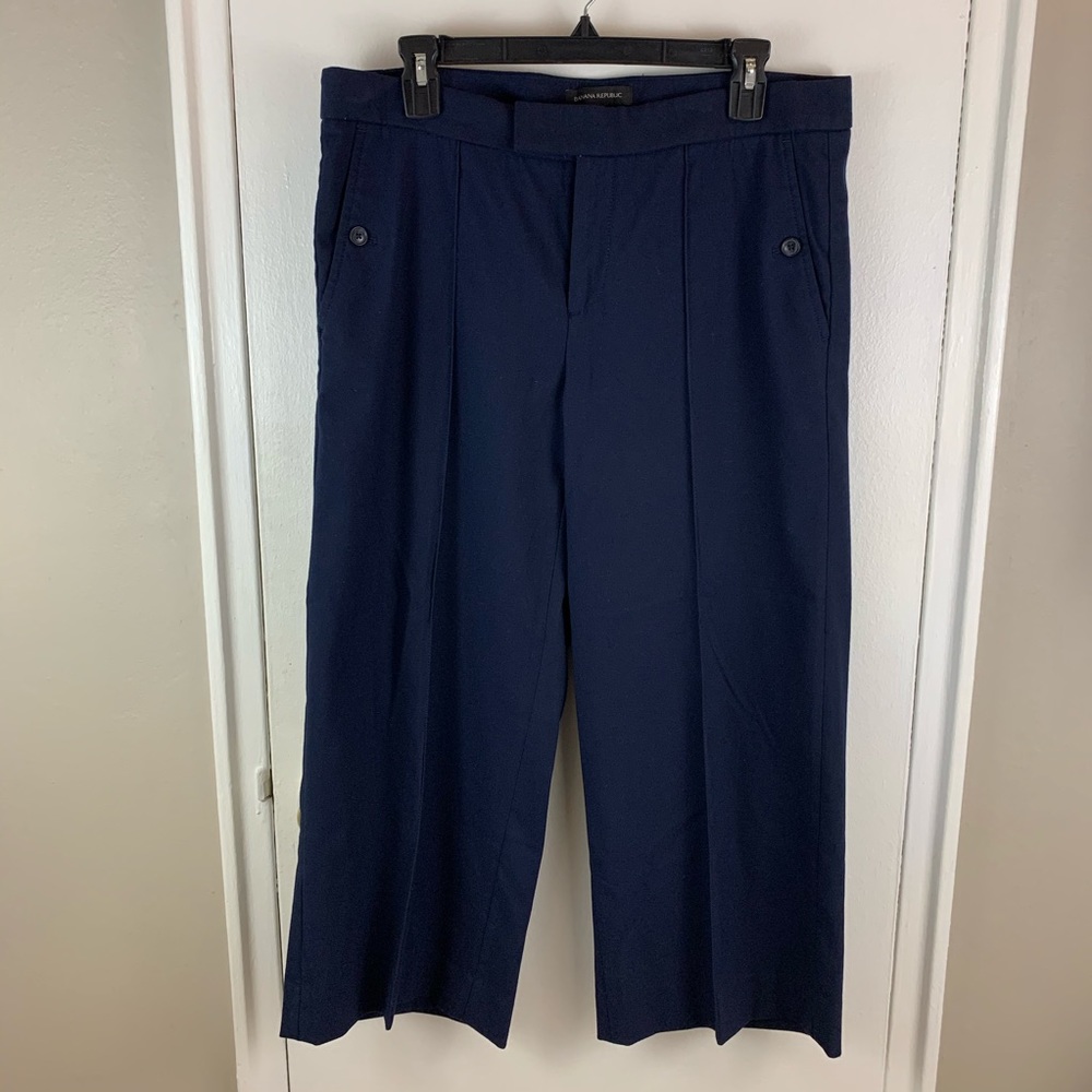 Banana Republic super soft navy wide leg capris